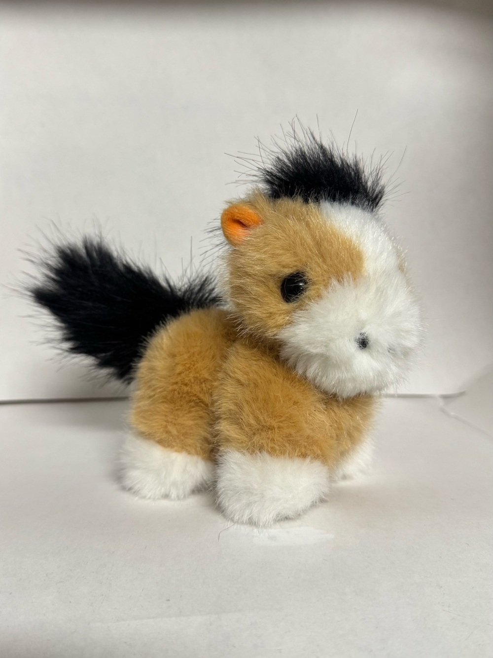Plush keychain Horse with black mane and tail